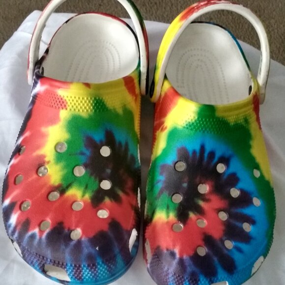 CROCS Shoes - CROCS TIE DYE CLASSIC UNI-SEX WOMEN 12 MEN 10